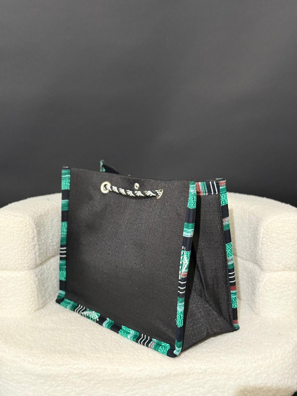 Sac Adouna